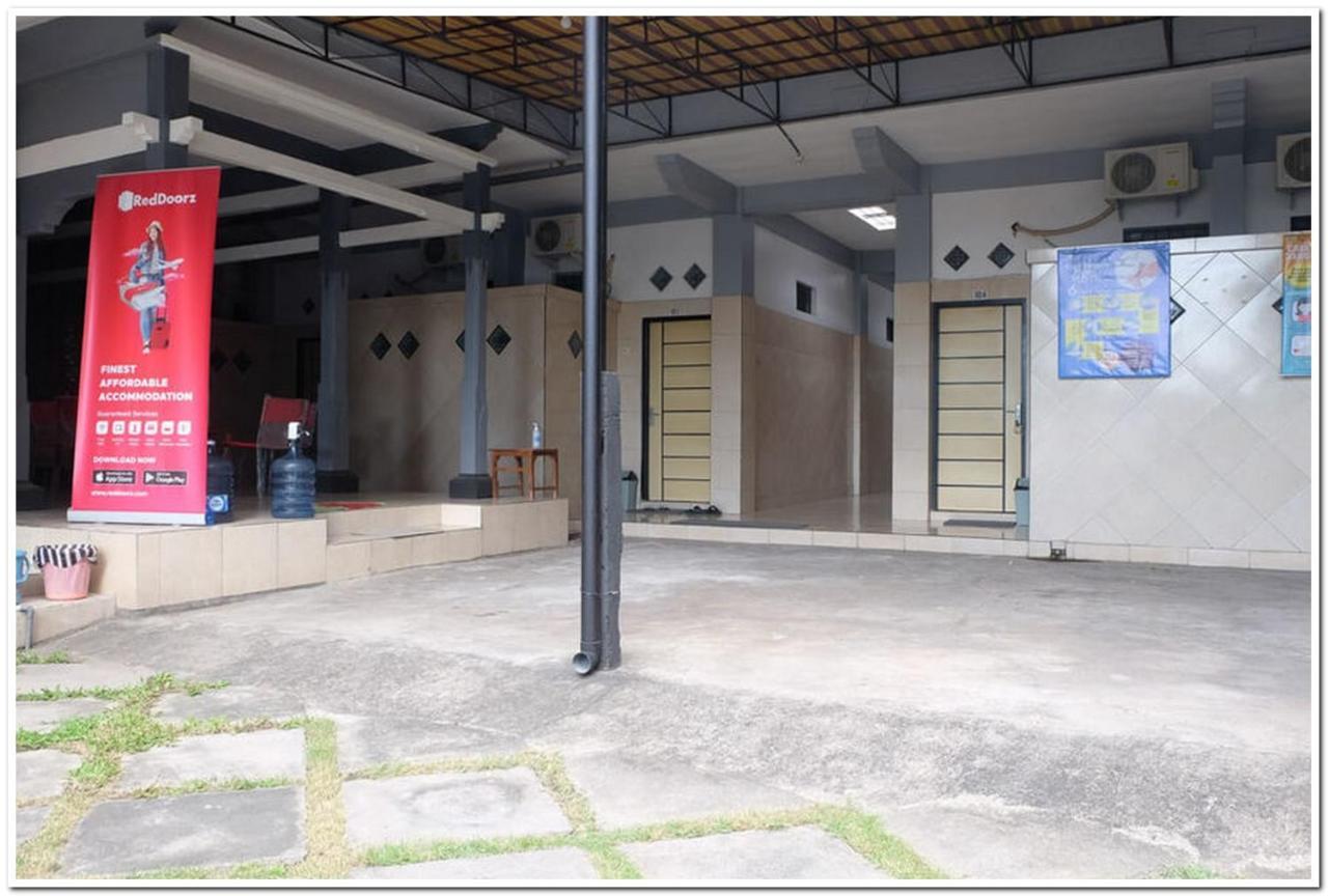 Reddoorz Near Penimbangan Beach Singaraja Eksteriør bilde