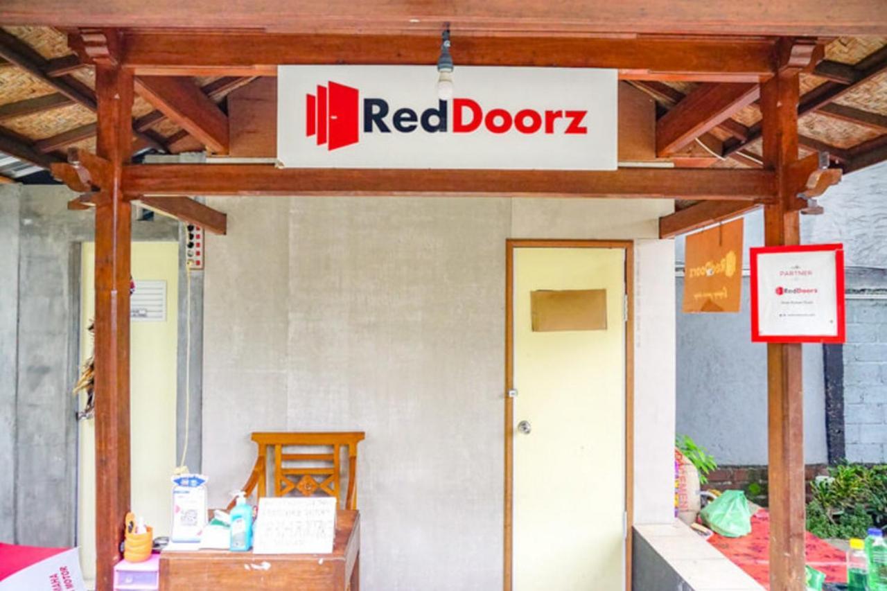 Reddoorz Near Penimbangan Beach Singaraja Eksteriør bilde
